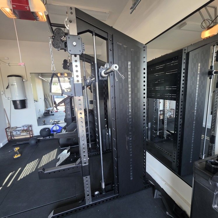 🔥 Vesta Pioneer 3in1 | Functional trainer | Squat Rack | Smith Machine | 200lbs weight stack | Gym Equipment | Commercial Grade | FREE DELIVERY 🚛