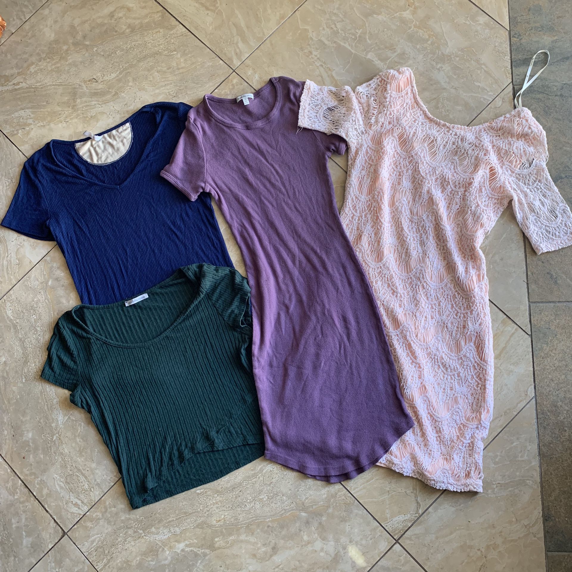 Teens/juniors clothes bundle