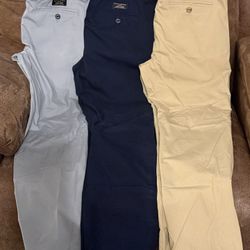 Banana Republic Aiden Chino Summer-weight Pants - Size 30 x 30 - $30.00 Each