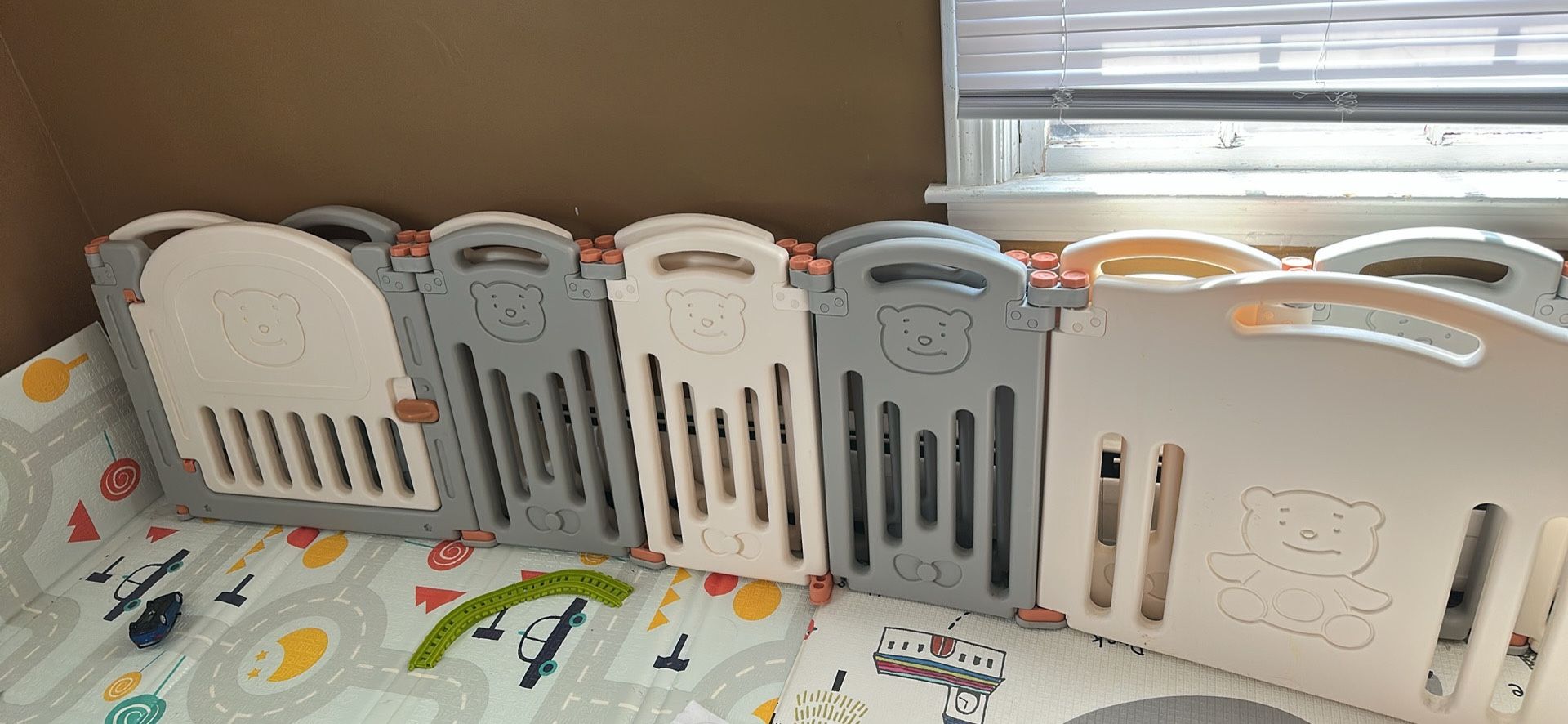 baby playpen