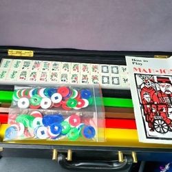 Vintage Mah Jong Set Tile Game Wood Expressions Made In Taiwan