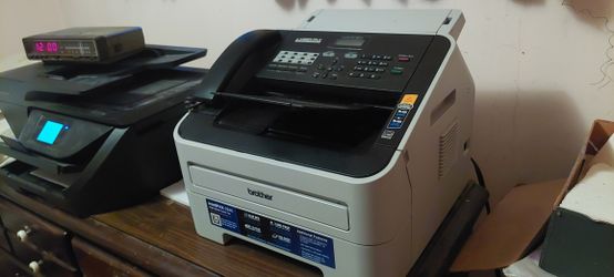 Brother IntelliFax-2840 High-Speed Laser Fax PLUS TWO new toner cartridges--MOTIVATED SELLER