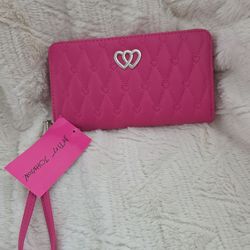 Betsy johnson Pink heart wallet
