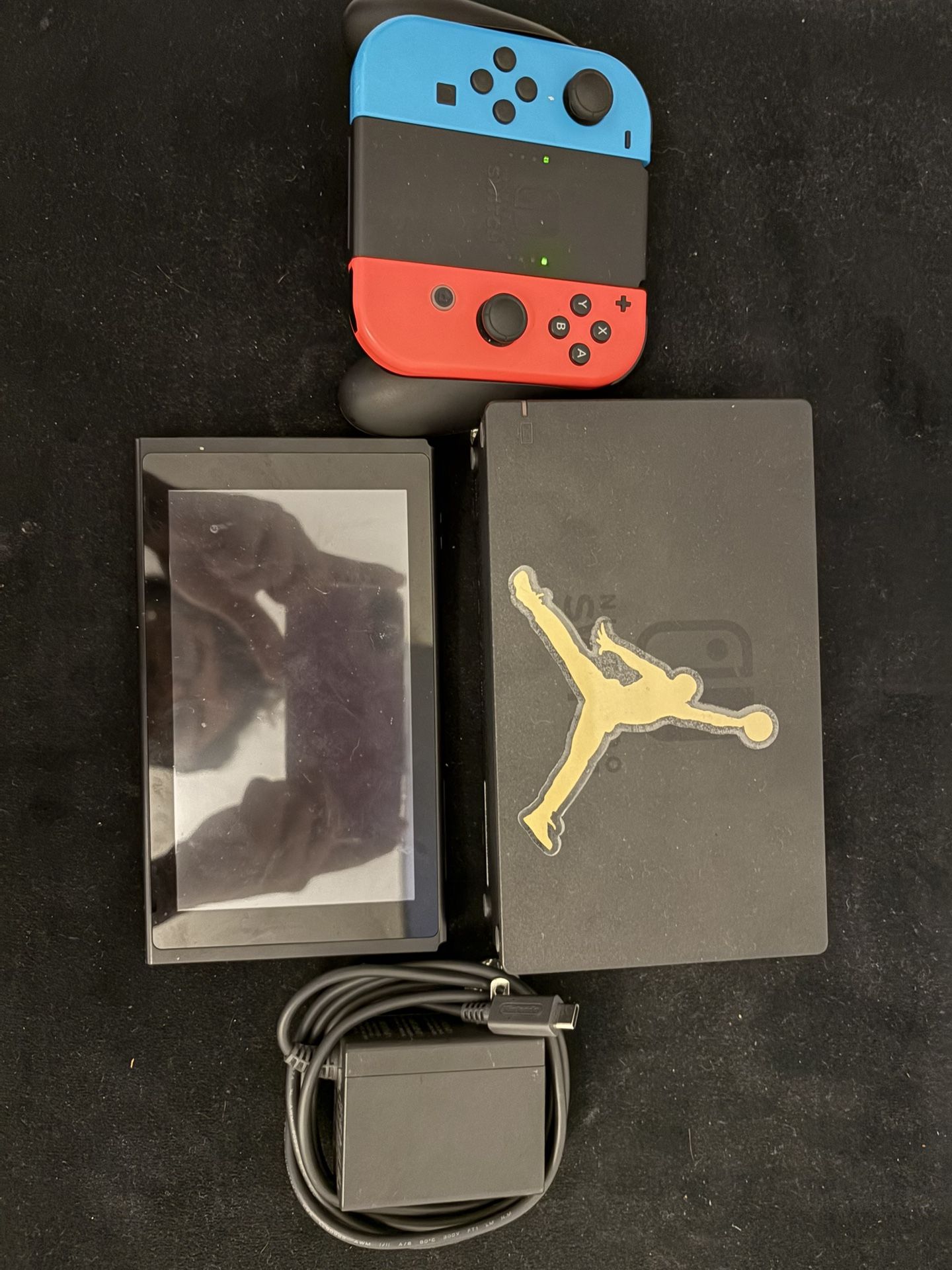 Nintendo Switch en excelente estado + accesorios 🎮