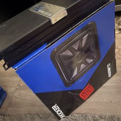 8” Kicker L7 S8 Series  Subwoofer And 1000w Soundstream Amplifier