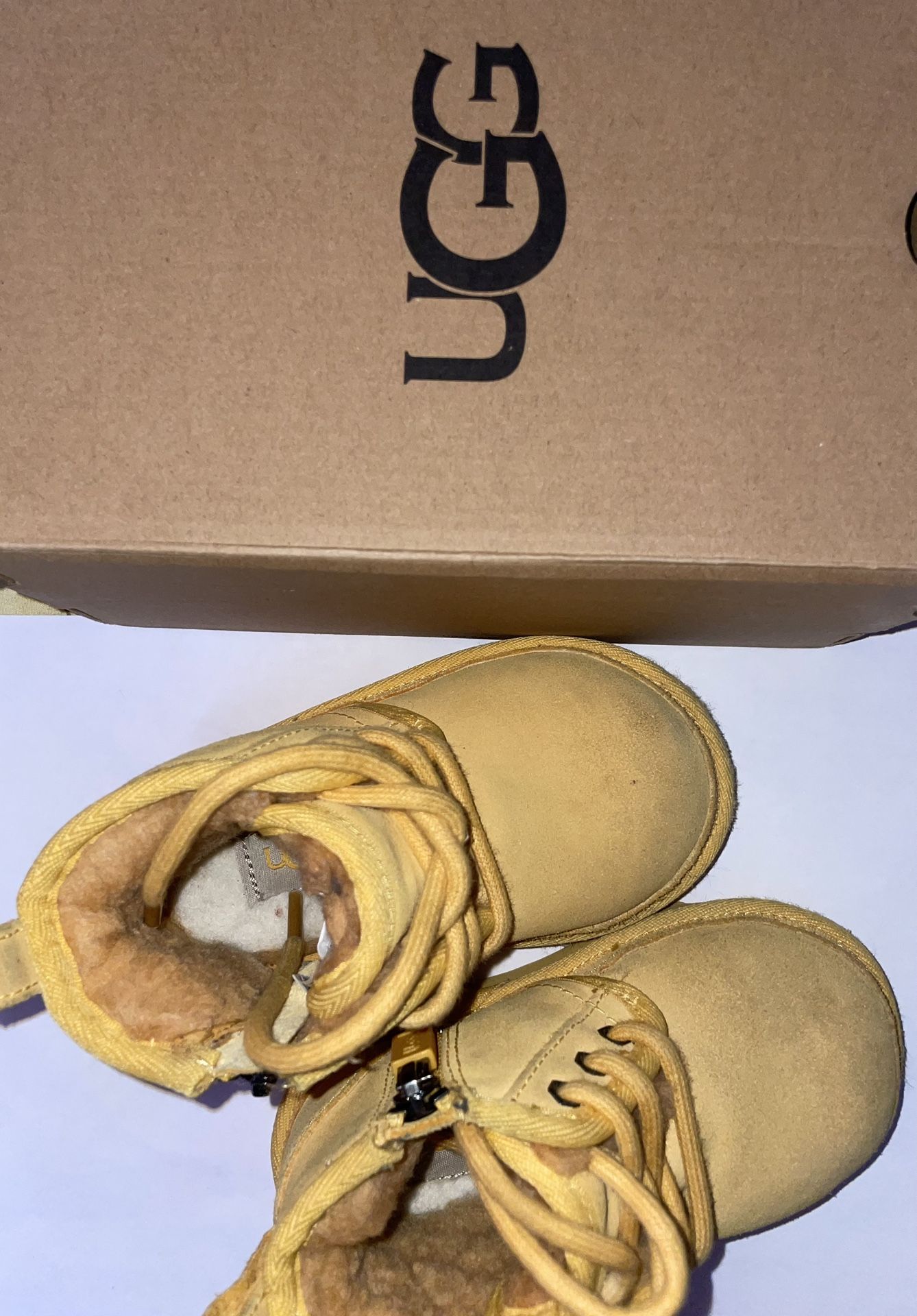 Toddler UGGS Size 8T US 
