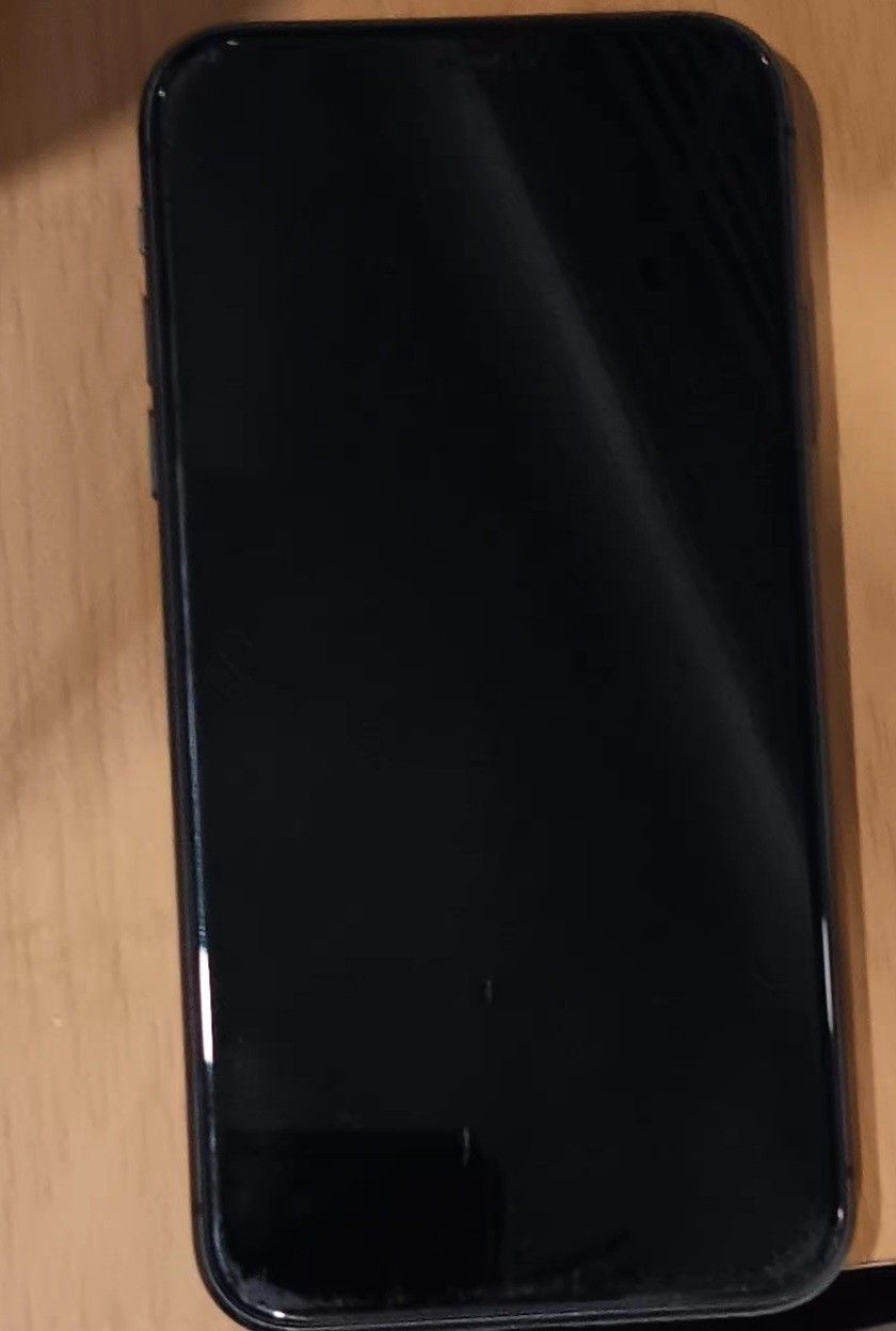 Unlock Iphone 11 Black