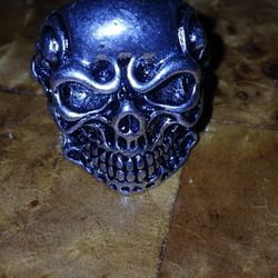 Silver Skull Ring