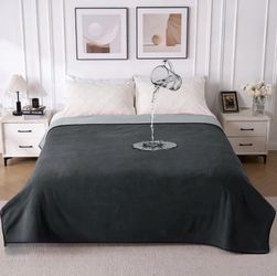 King Size Waterproof Blanket 92'' x 88'' Reversible Soft Pet Pee Proof Grey