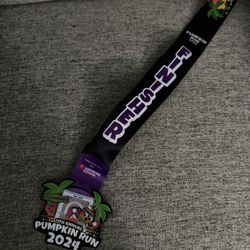 2024 Alhambra Pumpkin Run Race Medal