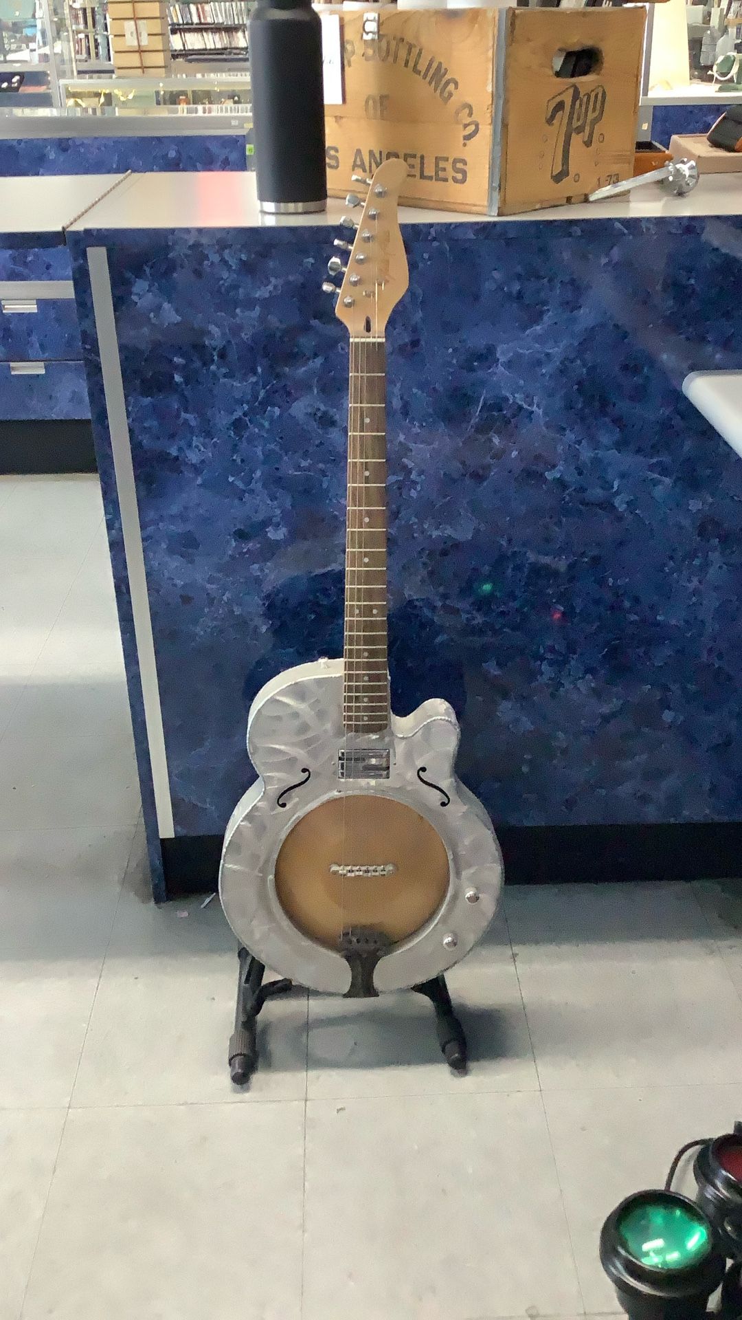 Heli Arc Aluminum Arc Light Guitar