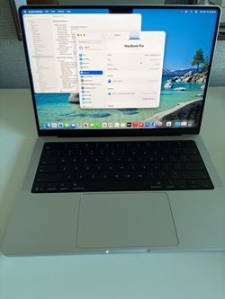New 14” MacBook Pro m5 pro 24gb ram 1TB apple warranty