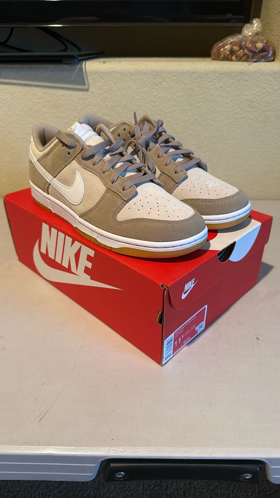 Nike Dunk Low Se “Light Orewood Gum”