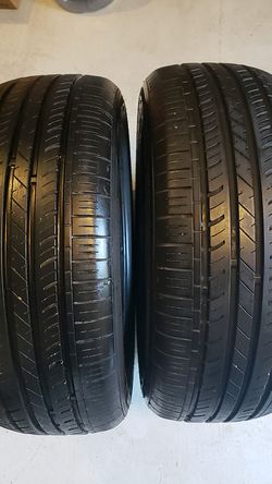 Land sport in great condition 2 tires 215 55 17 80% tread