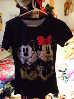 Mickey Mouse & Minnie Mouse shirt