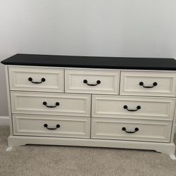Farmhouse Dresser