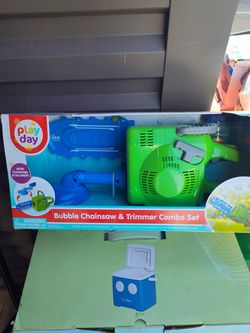 Bubble chainsaw and trimmer combo set