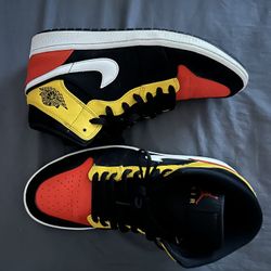 Jordan 1 Mid Black Amarillo Orange 