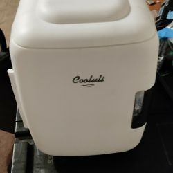 Bedroom Mini Fridge 
