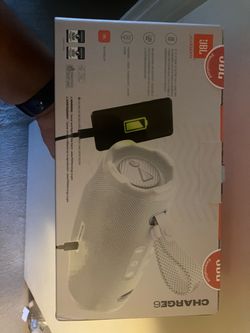 JBL Charge 6 portable Bluetooth speaker new in sealed box!!!