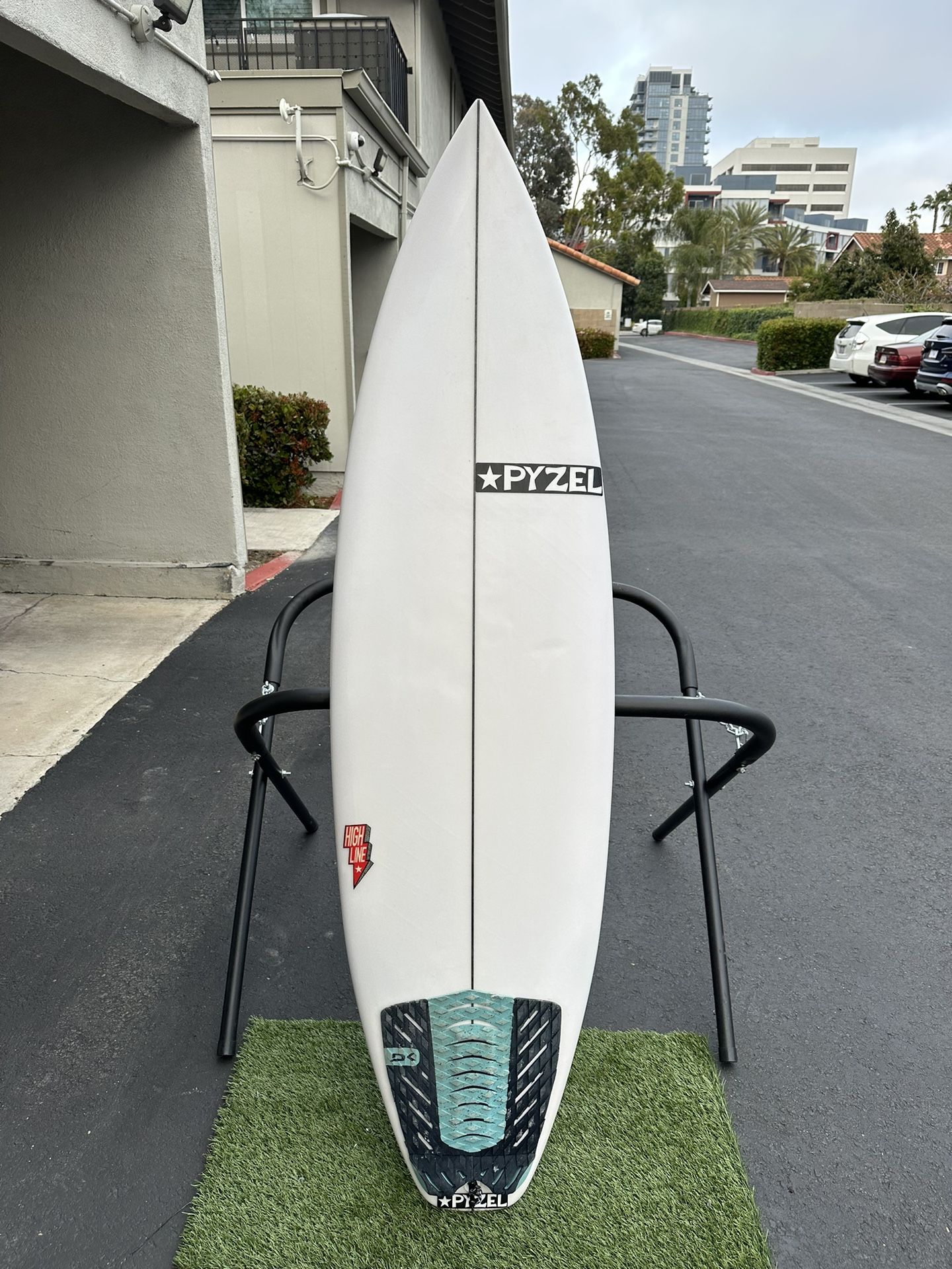 Pyzel Highline 5’ 10 for Sale in Aliso Viejo, CA - OfferUp