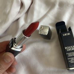 Dior Rouge lipstick 999