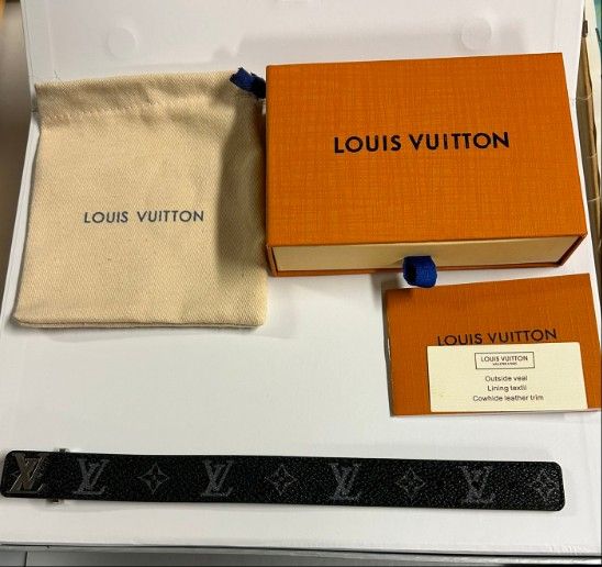 Brand new versatile men's belt