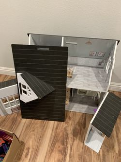 Dollhouse