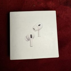 Apple AirPods Pro (2nd Generation) with MagSafe Wireless Charging Case - White