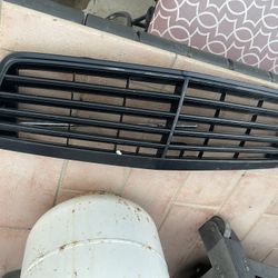 Mercedes Grille 