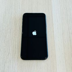 Apple iPhone XR 64GB UNLOCKED Fully Functional