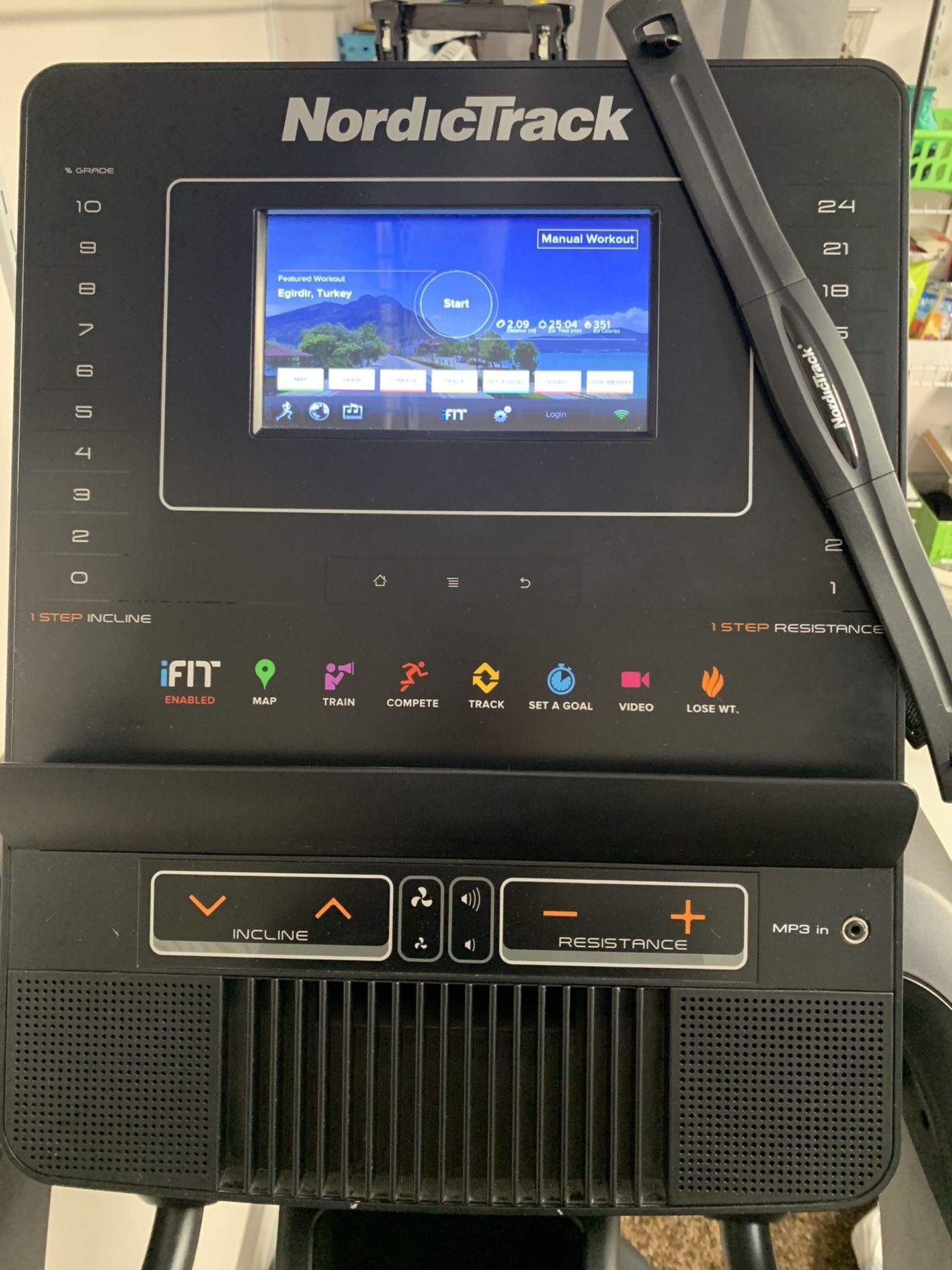 NordicTrack Freestride Trainer FS7i