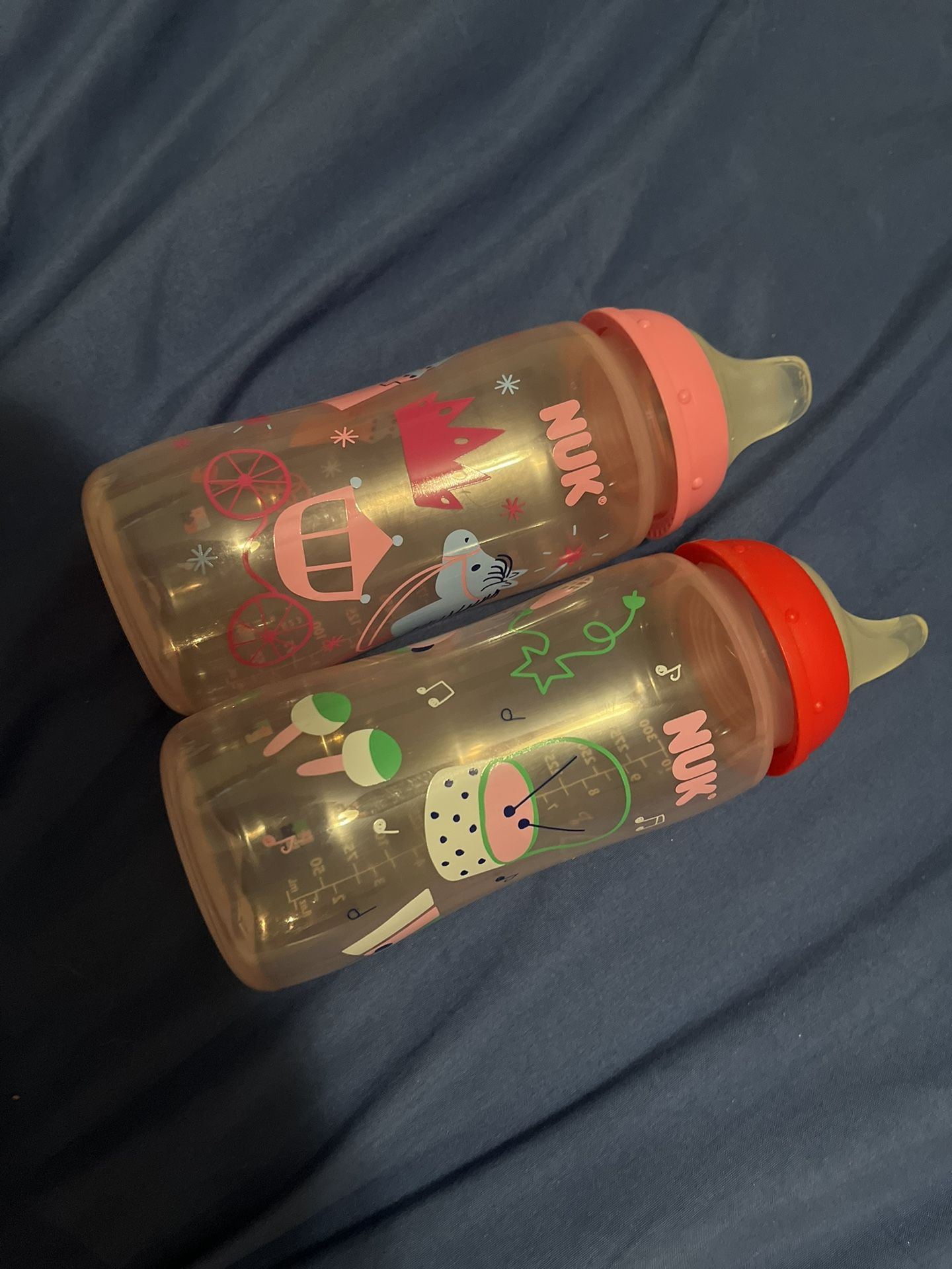 2 Sippy Cups