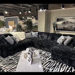 Brand New Super Elegant Ashley Midnight Madness Sectional 