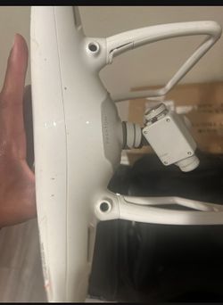 DJI Phantom 4