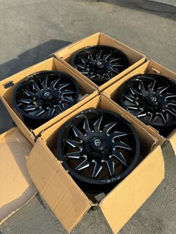 Fuel Saber 6x5.5 20” Gloss Black & Milled Wheels