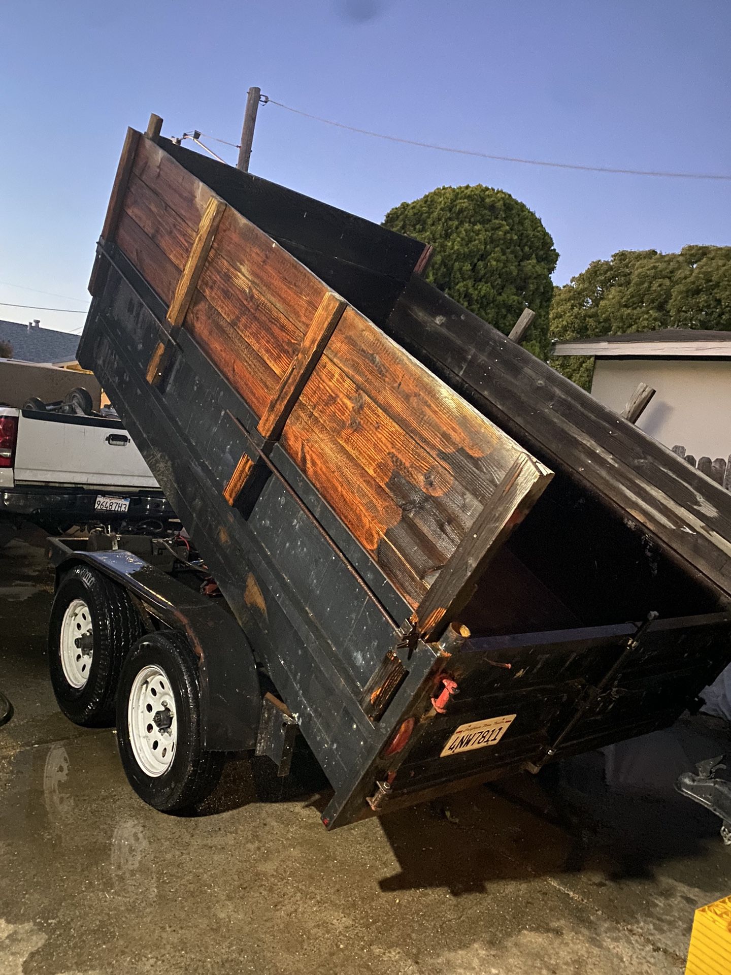 Dump Trailer 10ft