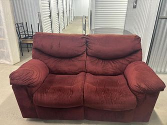 Living Room Set for Sale – Sofa + Loveseat 🛋️