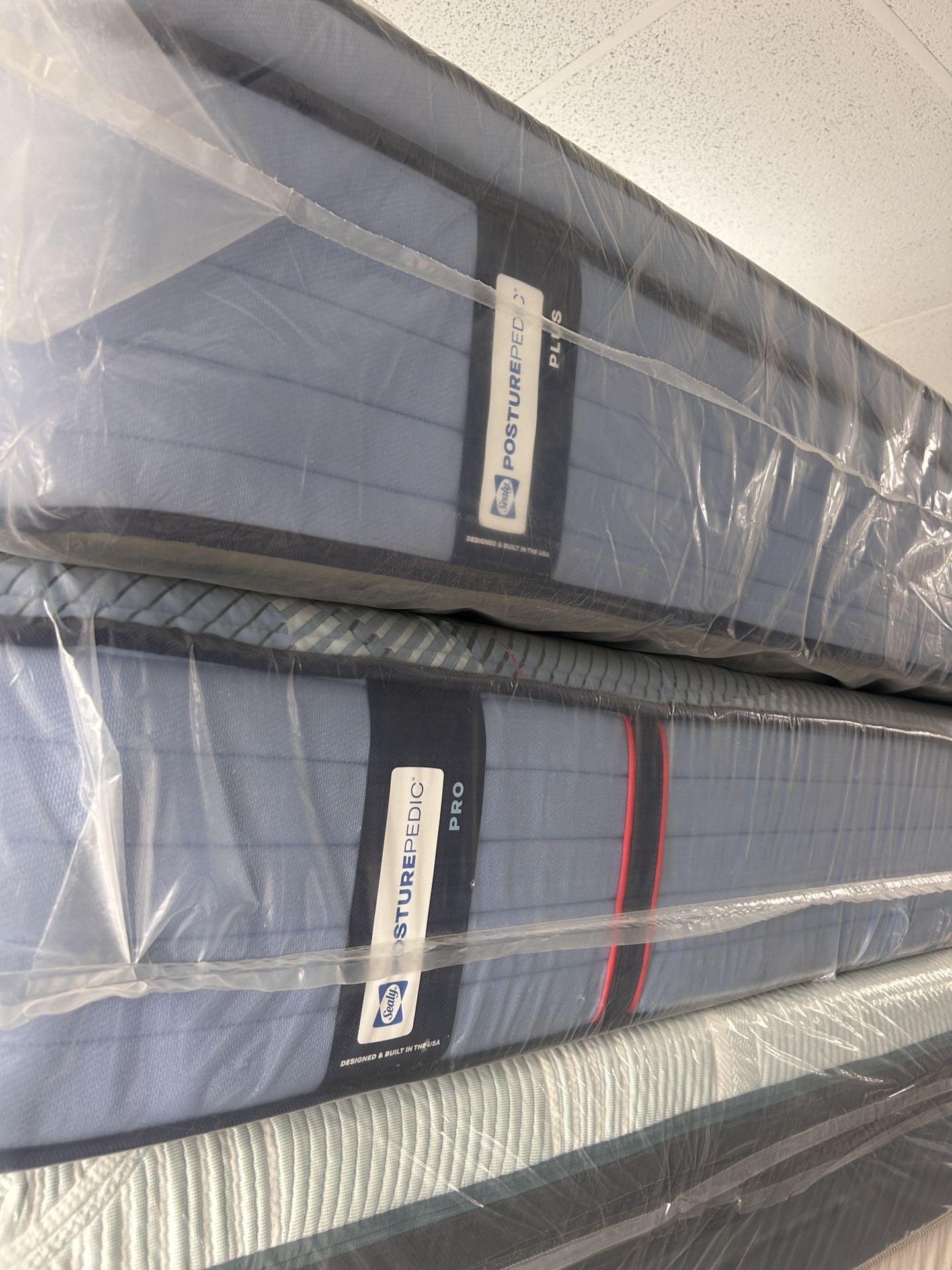 Sealy Posturepedic KINGS