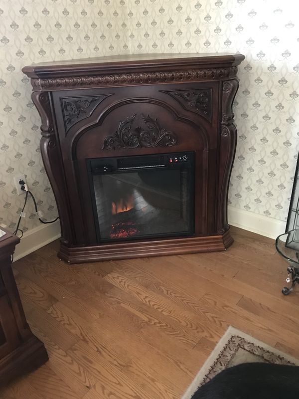 Febo Flame Wooden Electric Fireplace With Remote For In Tuckerton Nj Offerup