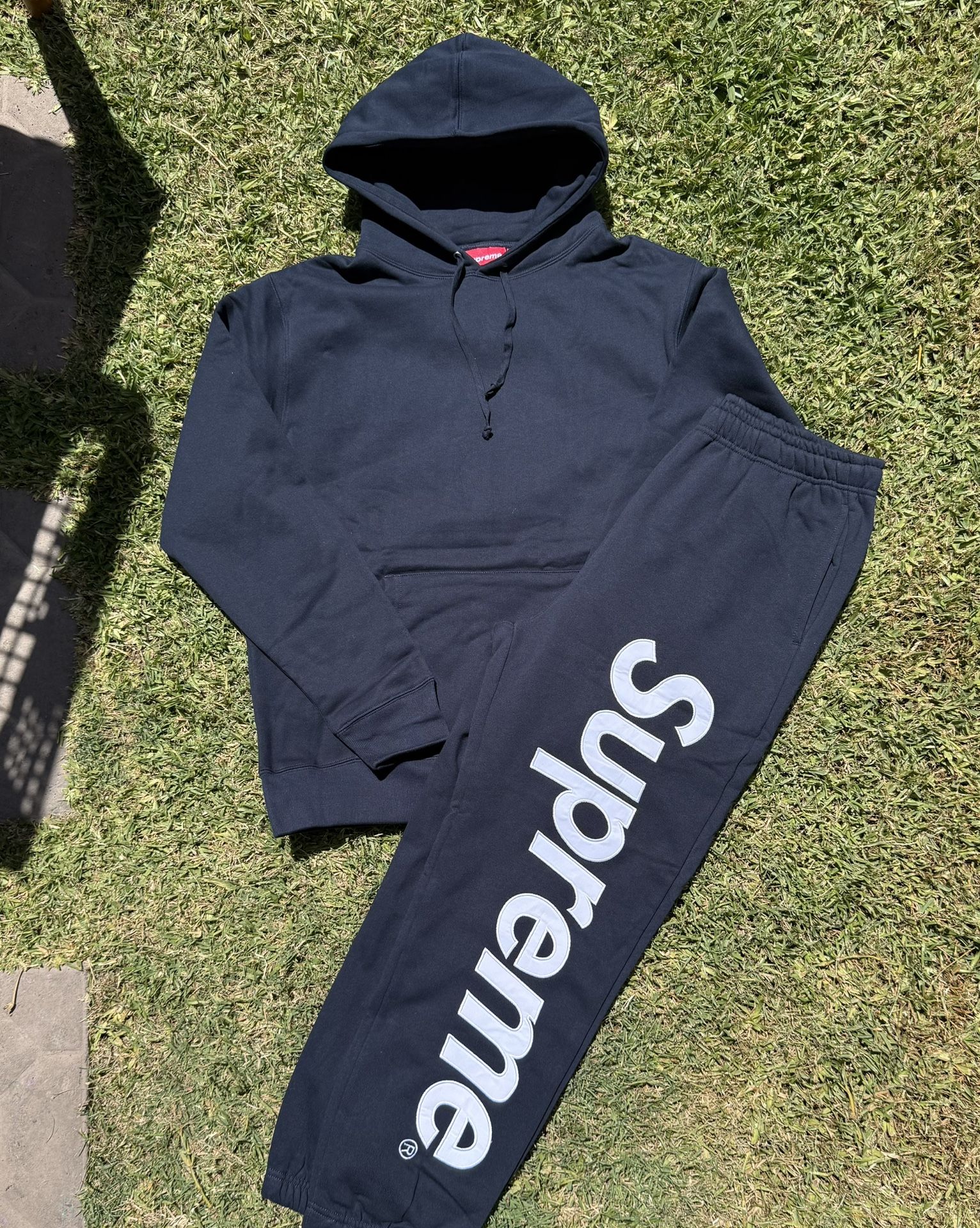 Supreme Hoodie