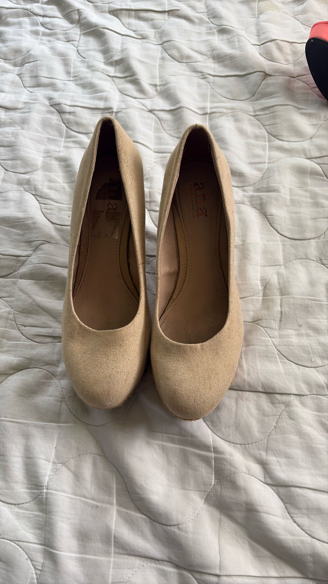 Tan Wedges