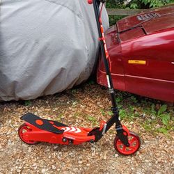 Yvolution Kids Step Scooter WORKS GREAT 