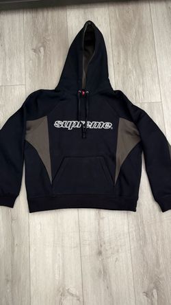 Supreme hoodie