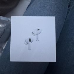 Apple AirPods Pro (2nd Generation) with MagSafe Charging Case