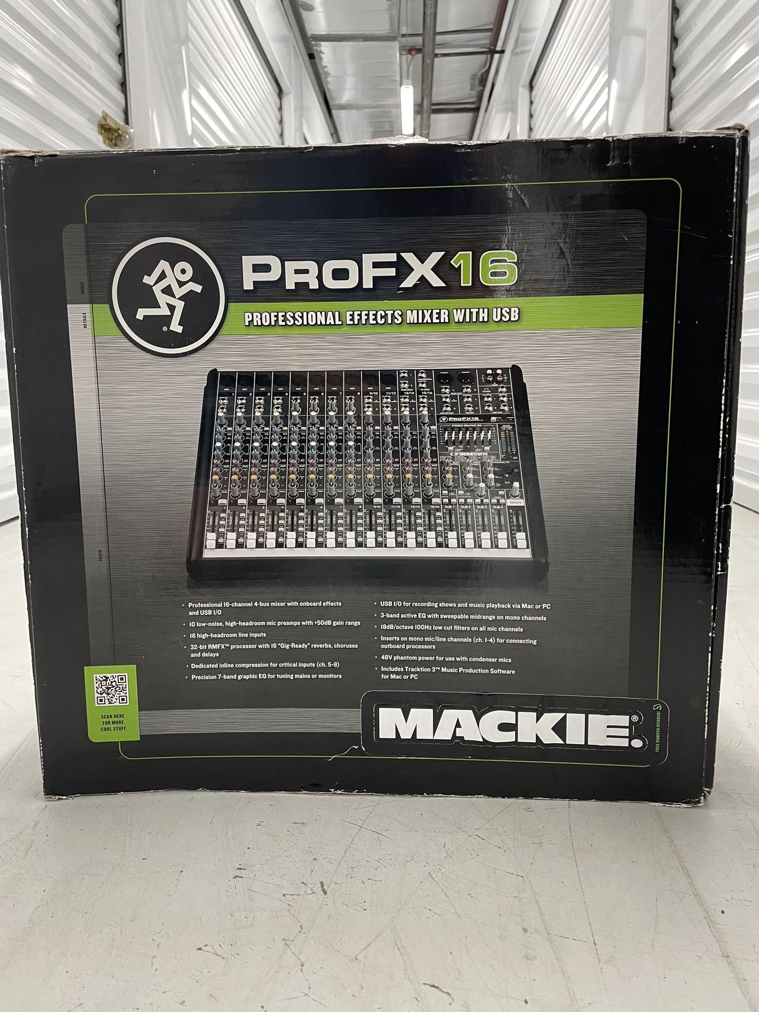 Mackie ProFx16v3 16 Channel Mixer with USB and Effects
