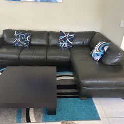 Italian Leather Sofa And Coffee Table 