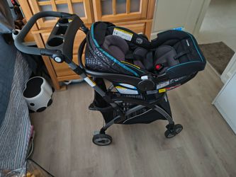Graco car seat and stroller