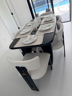 Dining table with 6 chairs