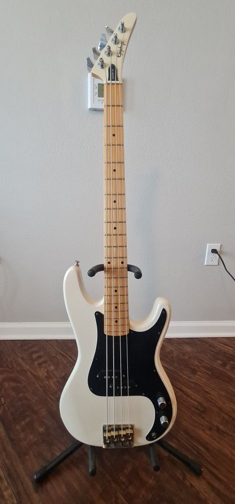 Epiphone Accu-bass Antique White Electric Bass Guitar